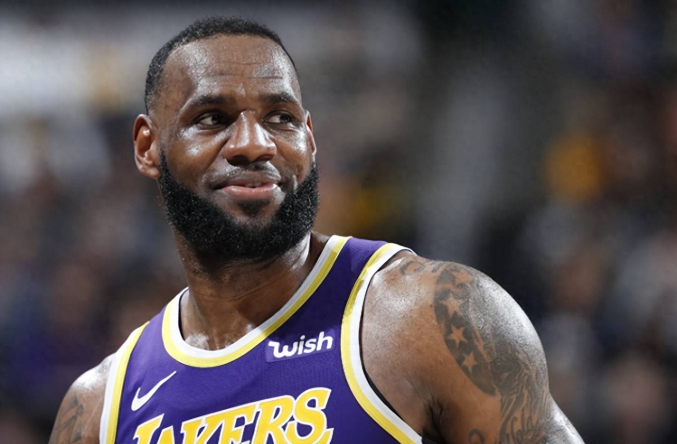 詹姆斯赛事官方发布回归赛场新规，IG争议不断！